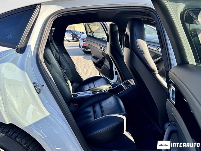 Porsche Panamera 53 interauto-car