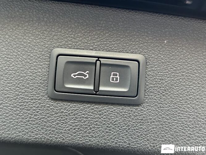 Audi A7 54 interauto-car