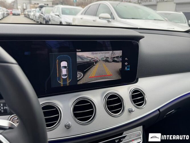 Mercedes E 200 40 interauto-car