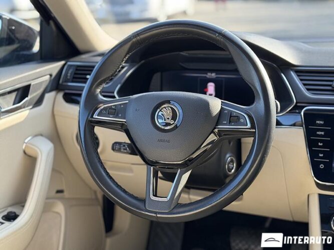 Skoda Superb 41 interauto-car