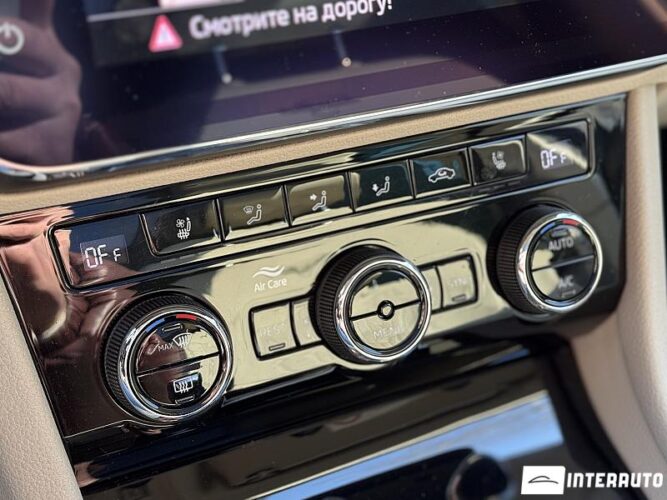 Skoda Superb 45 interauto-car