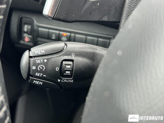 Peugeot 308 39 interauto-car