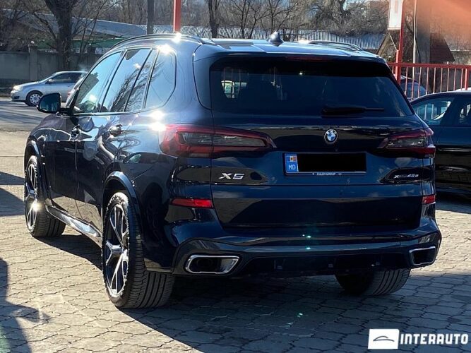 BMW X5 4.5e 36 interauto-car