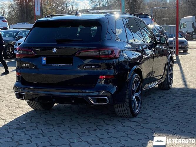 BMW X5 4.5e 37 interauto-car