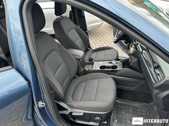 Ford Kuga 45 interauto-car