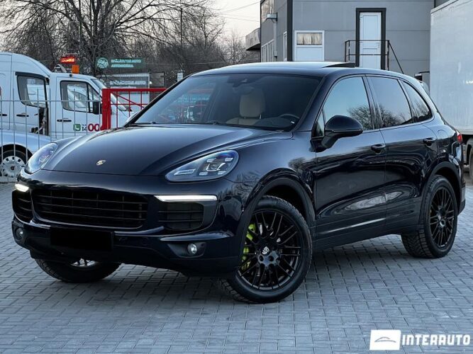 Porsche Cayenne S Hybrid 37 interauto-car