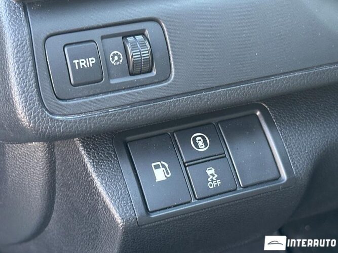 Honda Insight 47 interauto-car