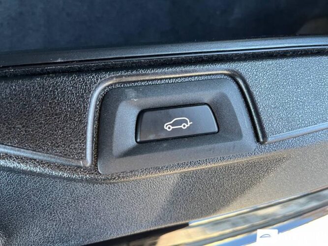 BMW X5 3.0D 54 interauto-car