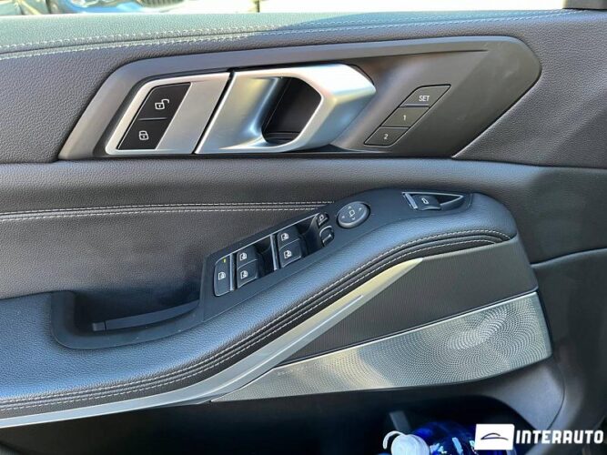 BMW X5 3.0D 37 interauto-car