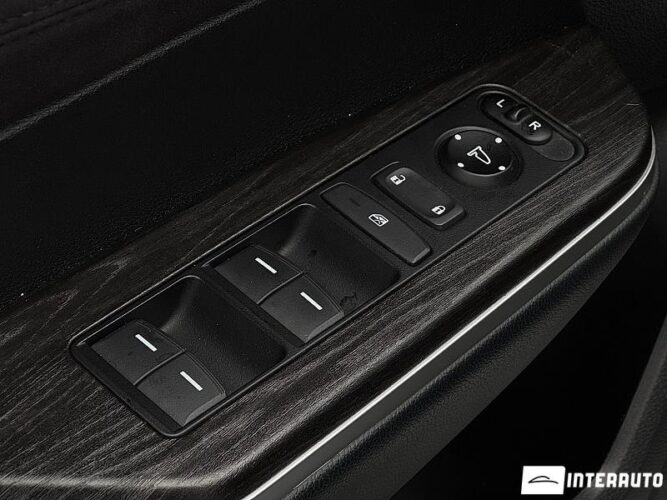 Honda Clarity 55 interauto-car