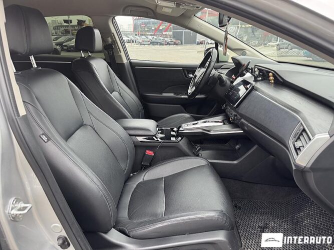 Honda Clarity 51 interauto-car