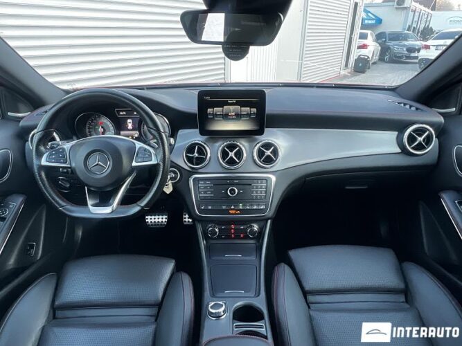 Mercedes GLA 200 41 interauto-car