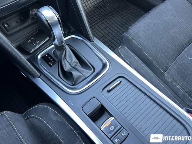 Renault Megane 42 interauto-car