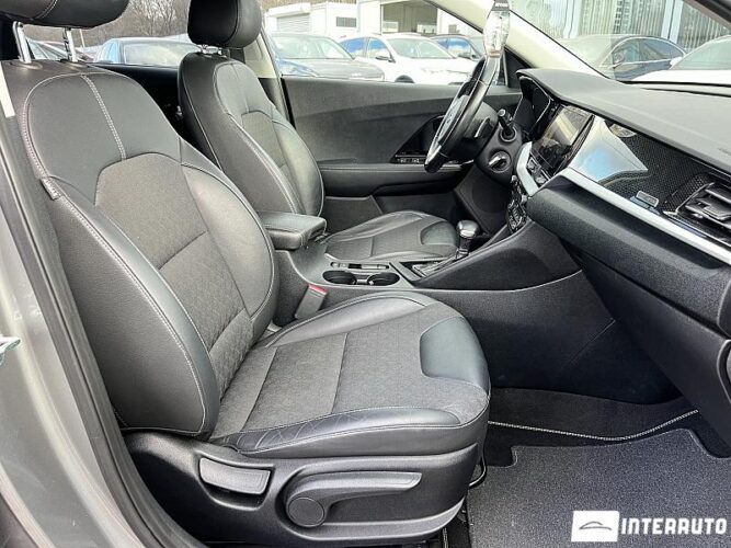 Kia Niro 47 interauto-car