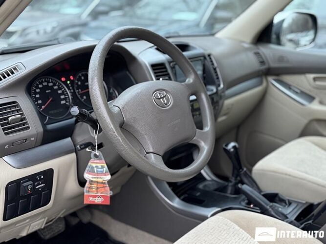 Toyota Land Cruiser Prado 38 interauto-car