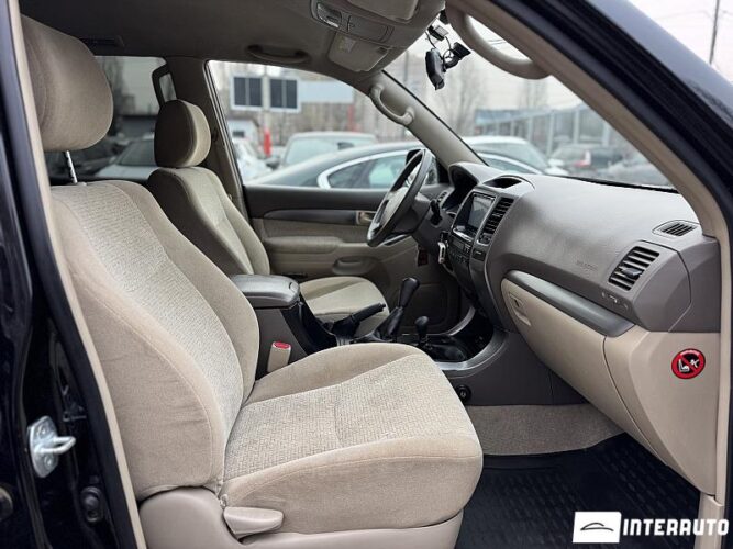 Toyota Land Cruiser Prado 49 interauto-car