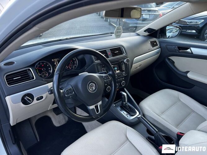 volkswagen Jetta 2013