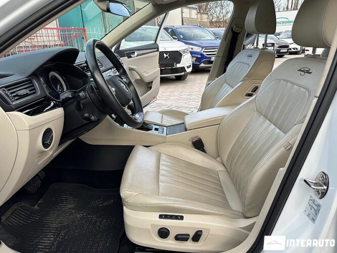 Skoda Superb 39 interauto-car