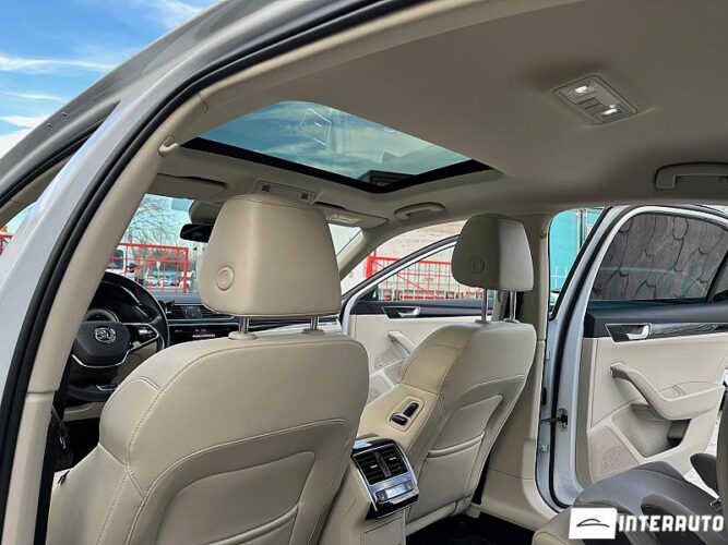 Skoda Superb 50 interauto-car