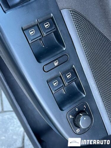 Volkswagen Golf 31 interauto-car