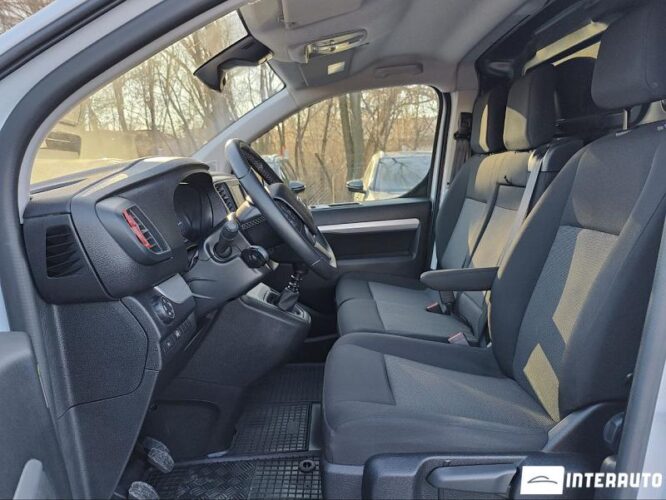 Opel Vivaro 35 interauto-car