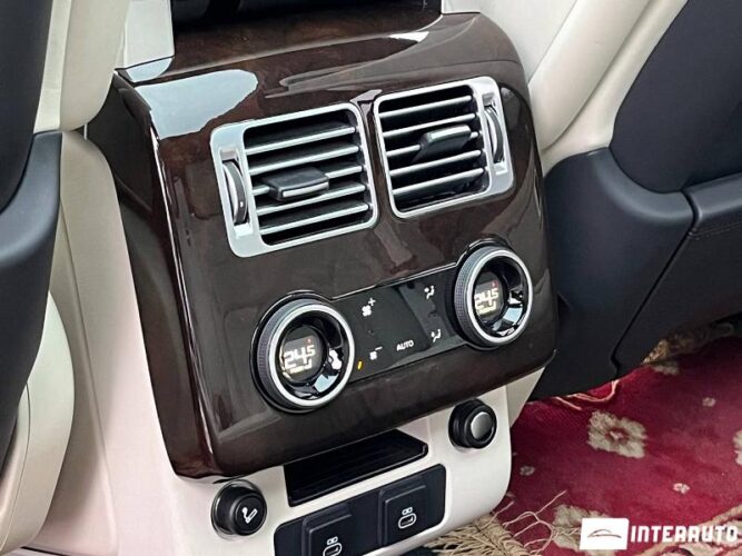 Land Rover Range Rover Vogue 53 interauto-car