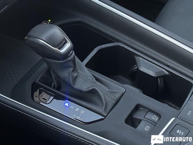 Toyota Highlander 52 interauto-car