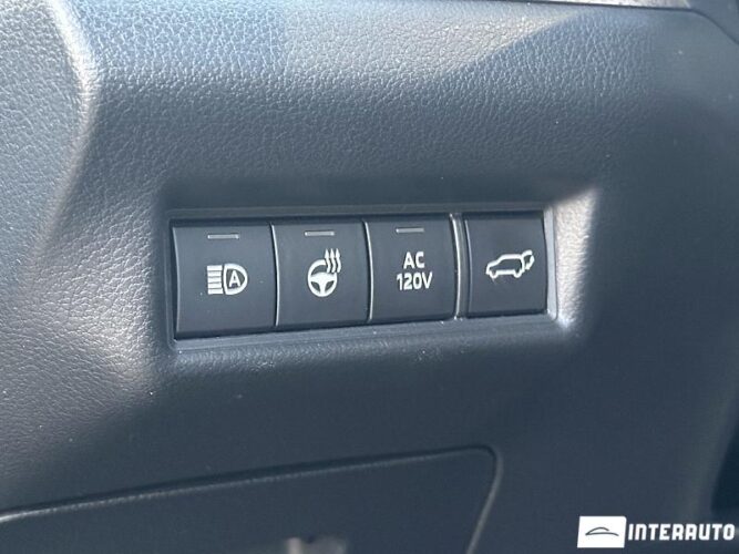 Toyota Highlander 65 interauto-car