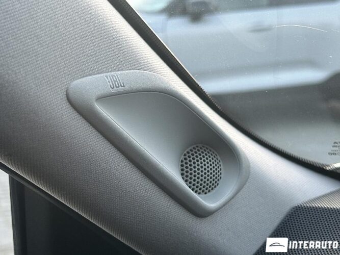 Toyota Highlander 66 interauto-car