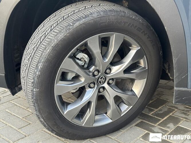 Toyota Highlander 61 interauto-car