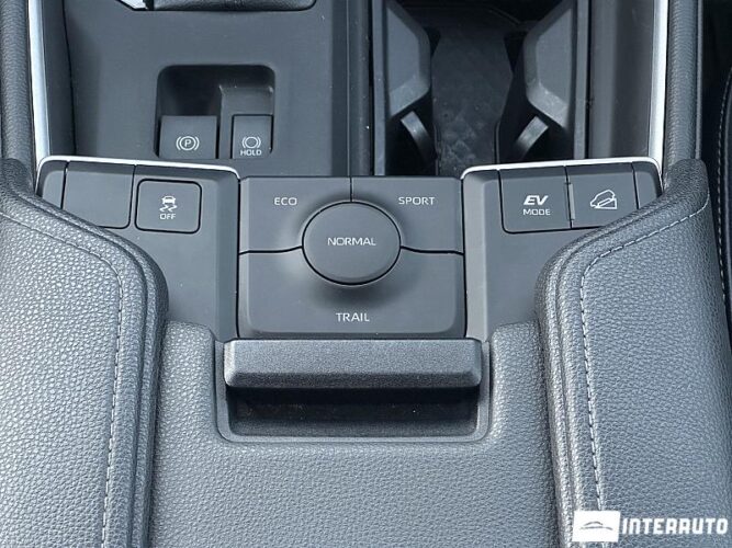 Toyota Highlander 54 interauto-car