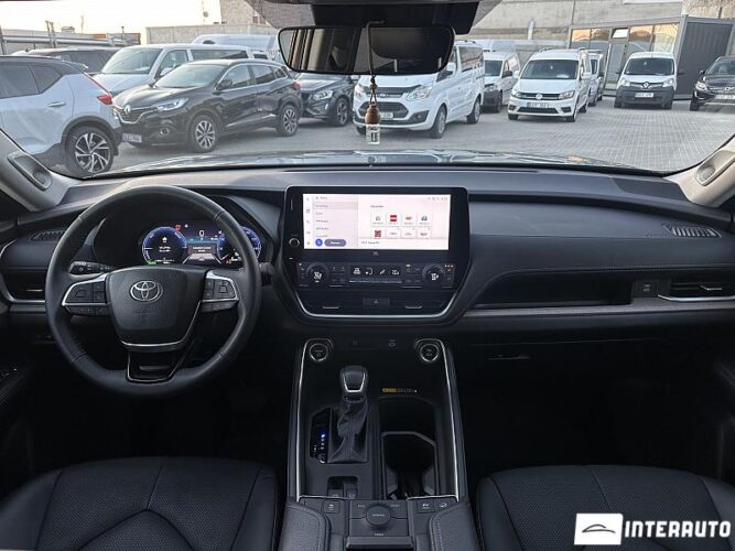 Toyota Highlander 46 interauto-car