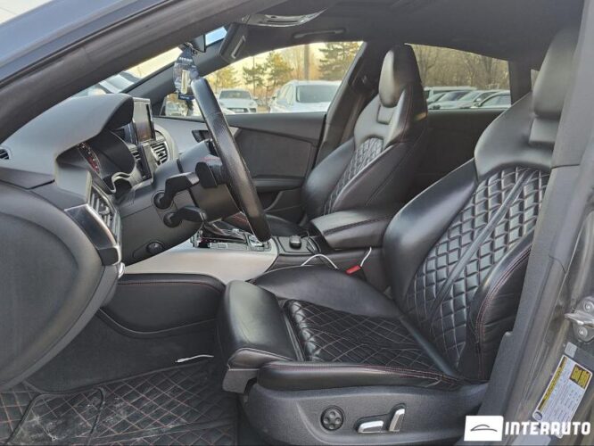 Audi A7 35 interauto-car