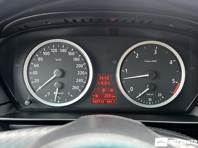 BMW 530 41 interauto-car