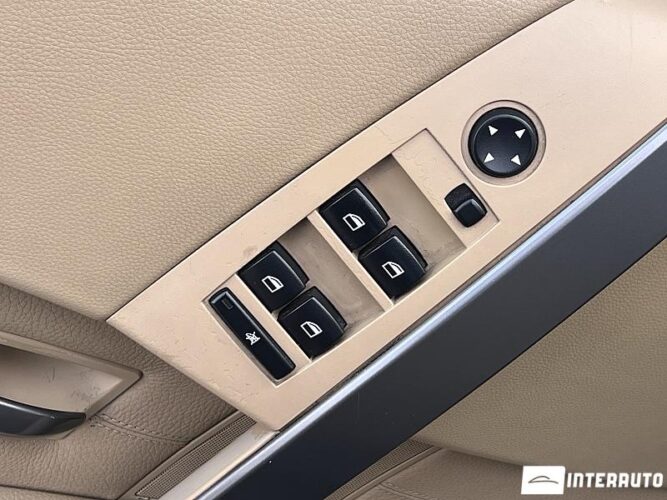 BMW 530 35 interauto-car