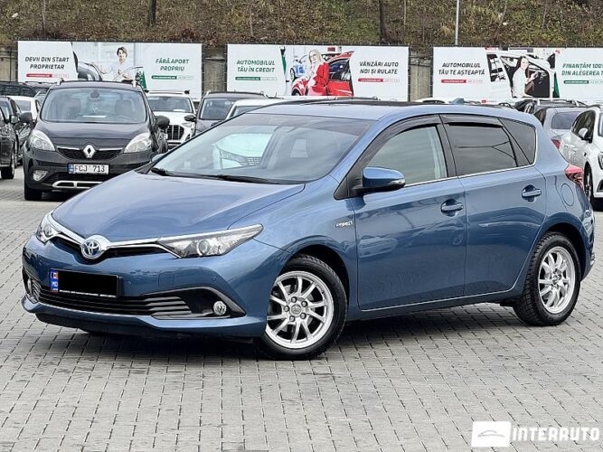 Toyota Auris 35 toyota Auris 2015