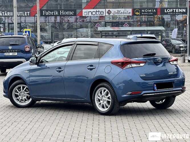 Toyota Auris 38 toyota Auris 2015