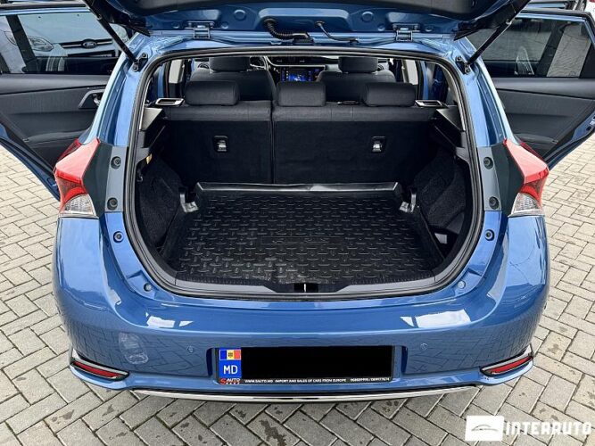 Toyota Auris 55 toyota Auris 2015