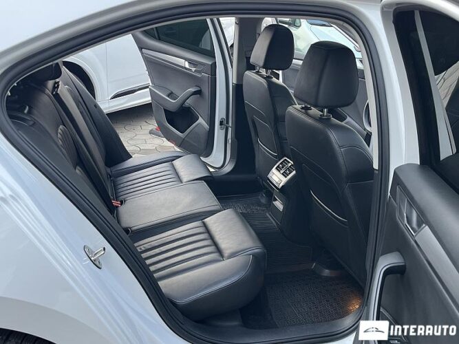 Skoda Superb 54 interauto-car