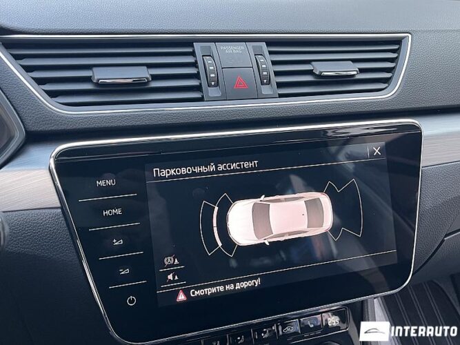 Skoda Superb 48 interauto-car