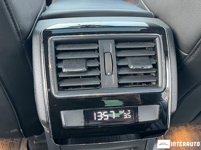 Skoda Superb 55 interauto-car