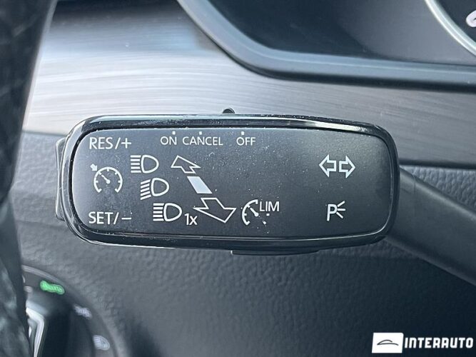 Skoda Superb 45 interauto-car