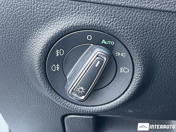 Skoda Superb 52 interauto-car