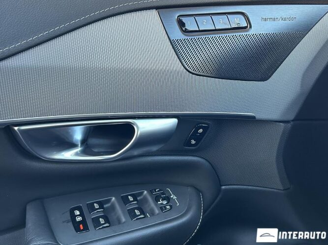 Volvo XC 90 47 interauto-car