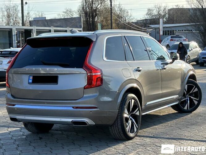 Volvo XC 90 42 interauto-car