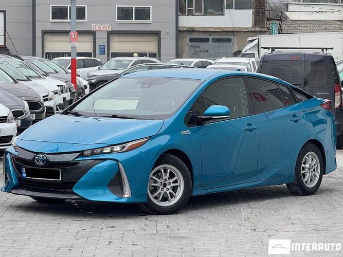 Toyota Prius 33 interauto-car
