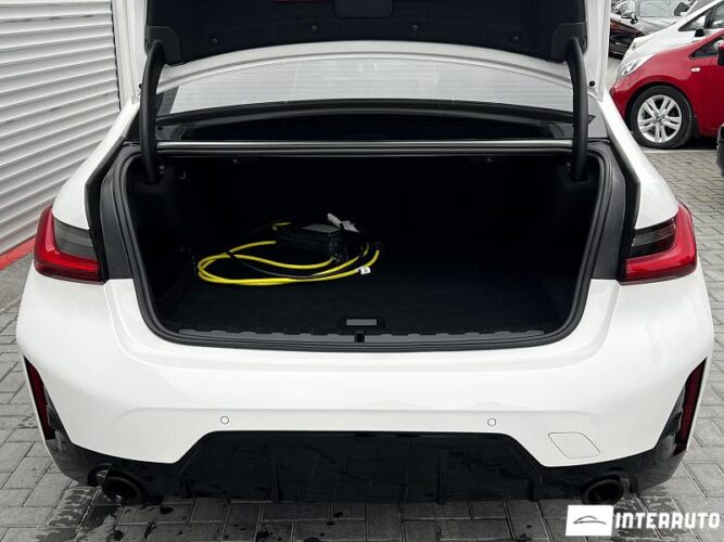 BMW 330E 55 interauto-car