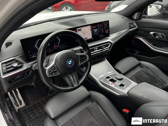 BMW 330E 42 interauto-car
