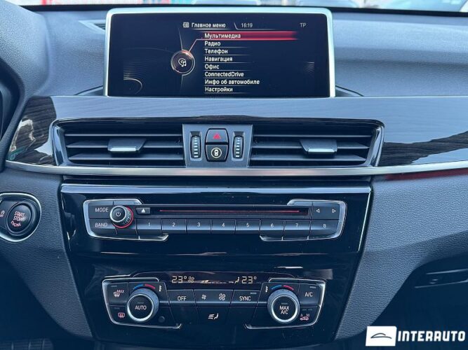 BMW X1 2.8i 54 interauto-car