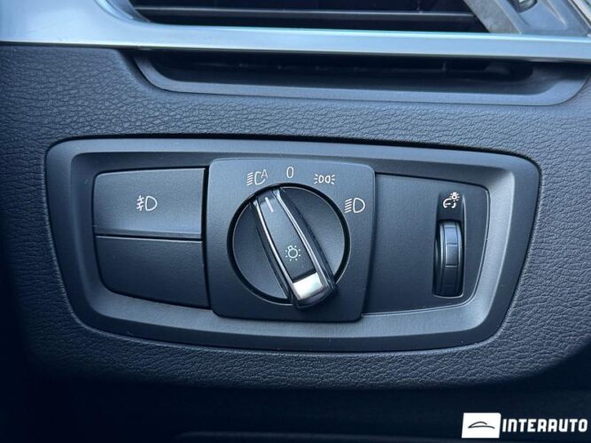 BMW X1 2.8i 58 interauto-car